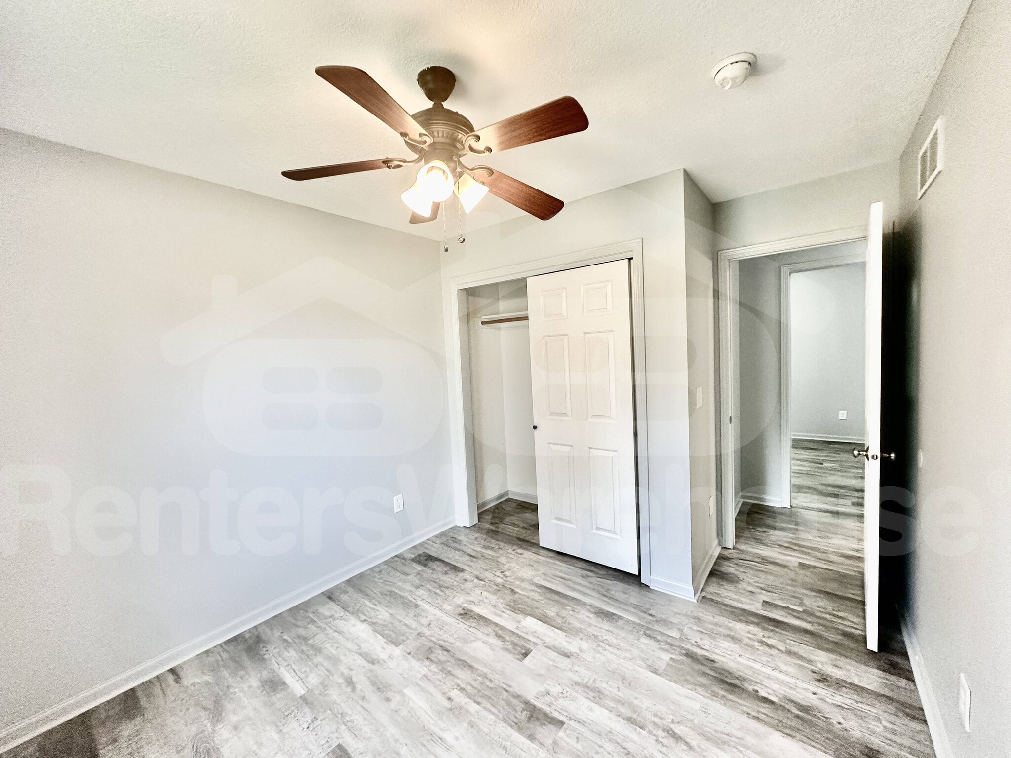 Building Photo - 2144 SE 6th St