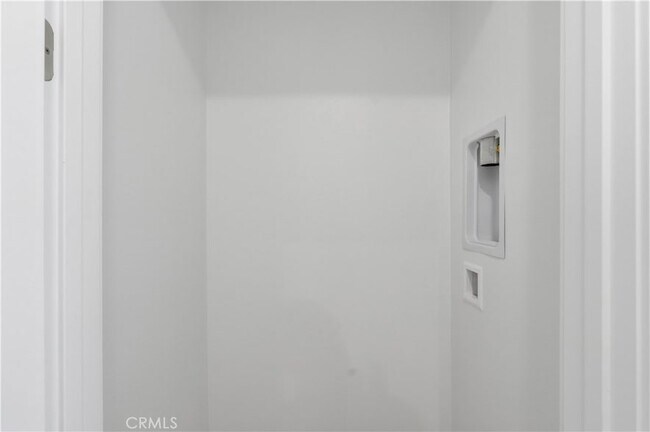 Building Photo - 11647 Saddleback Dr