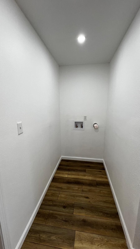 Building Photo - 911 N Sherman Ave