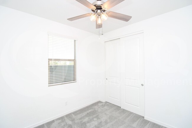 Building Photo - 4719 S Carver