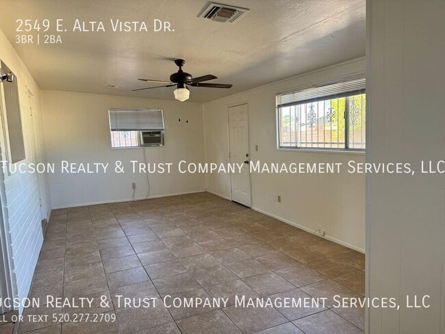 Building Photo - 2549 E Alta Vista St