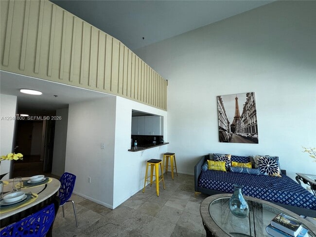 Building Photo - 5445 Collins Ave