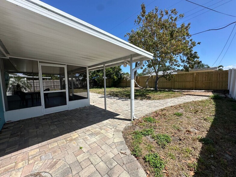 Building Photo - 6439 Georgia Ave