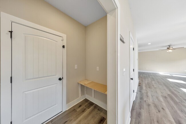 Building Photo - 336 Nobleman Way