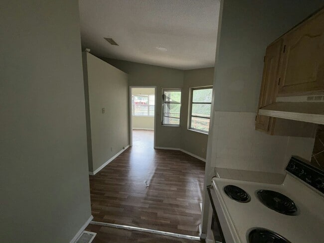 Building Photo - 2141 E Camp N Comfort Ln