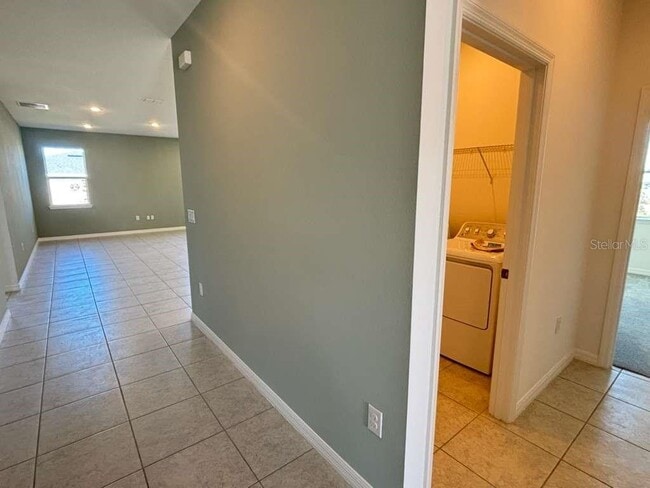 Building Photo - 1255 Normandy Dr