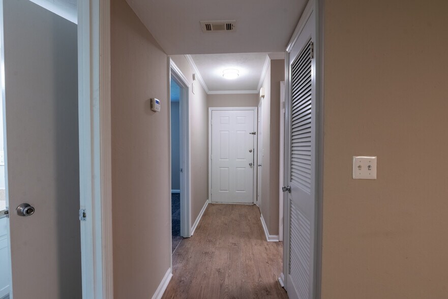 Building Photo - Tanager Apartments