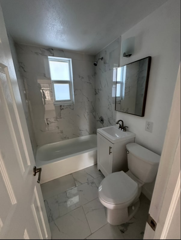 Building Photo - 5410 NW 13th Ave