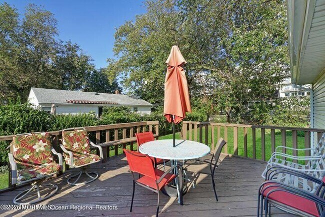 Building Photo - 81 Berry Pl