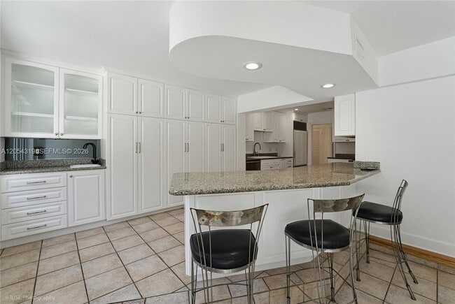 Building Photo - 6141 SW 85th St