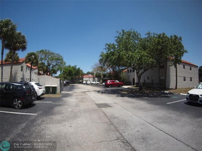 Building Photo - 7355 Woodmont Terrace