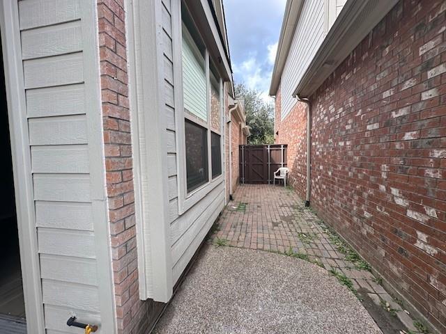 Building Photo - 236 Wallington Way