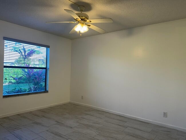 Building Photo - 3130 Millwood Terrace