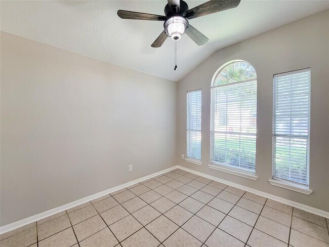 Building Photo - 4226 Daisy Meadow Dr