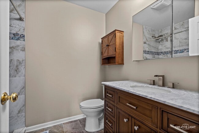 Building Photo - 1745 Ennis Ln