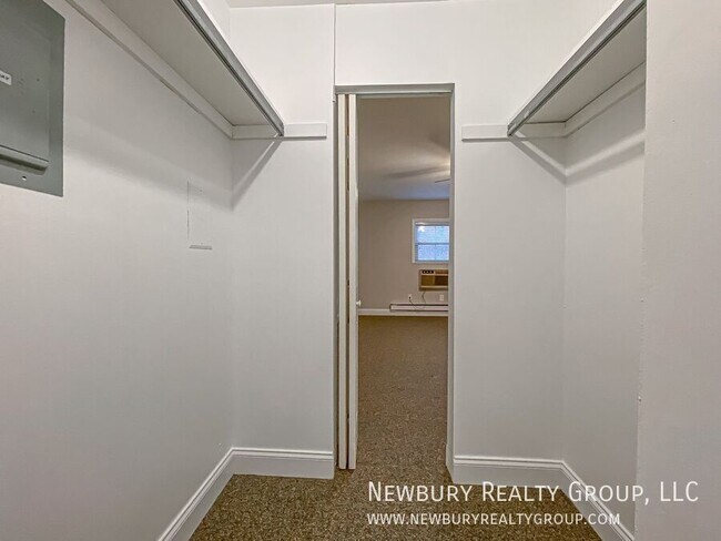 Building Photo - 1816 Chessland St