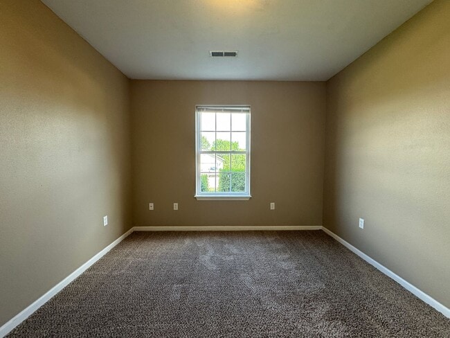 Building Photo - Home in Pioneer Ridge – Pet Friendly & Minutes from Ft. Leonard Wood