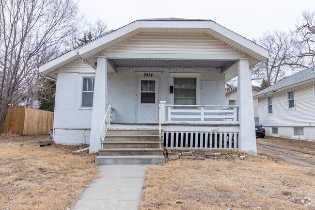 Building Photo - 2934 S 13th St