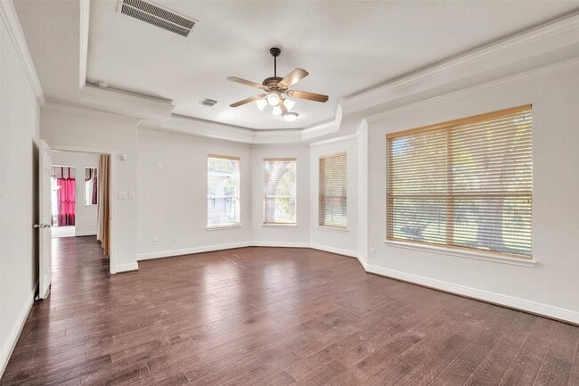 Building Photo - 5303 Riverstone Crossing Dr