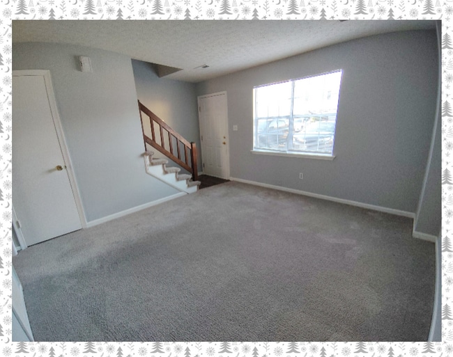 Building Photo - 30 Fonda Dr