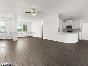 Building Photo - 209 SE 26th Terrace