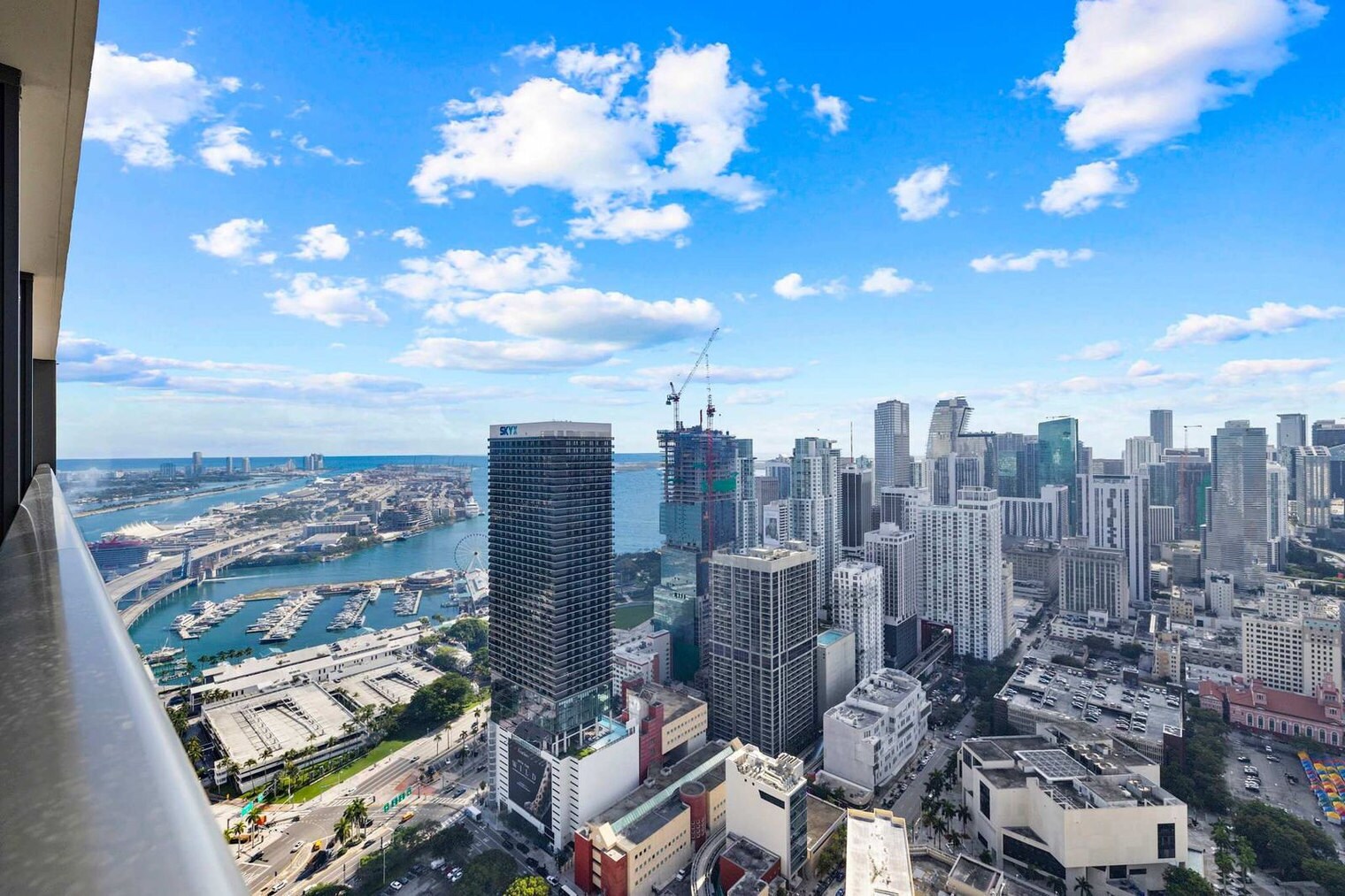 Building Photo - 159 NE 6th St