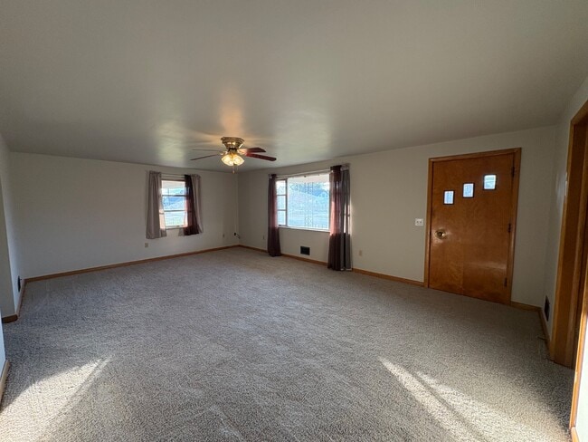 Building Photo - 1722 Washington Blvd