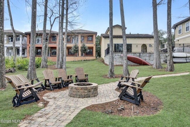 Building Photo - 8859 AMALFI Ct