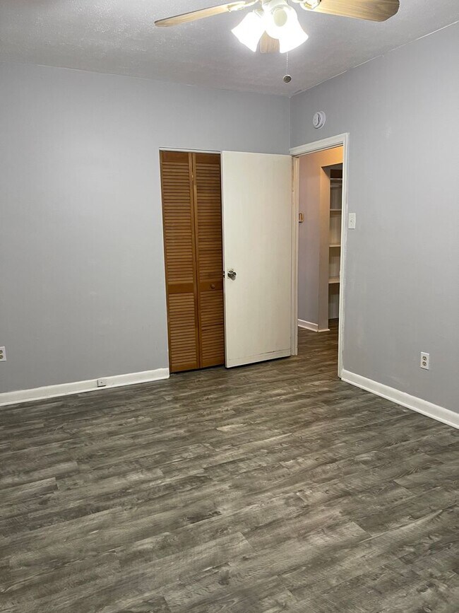 Building Photo - 1606 MacDade Boulevard
