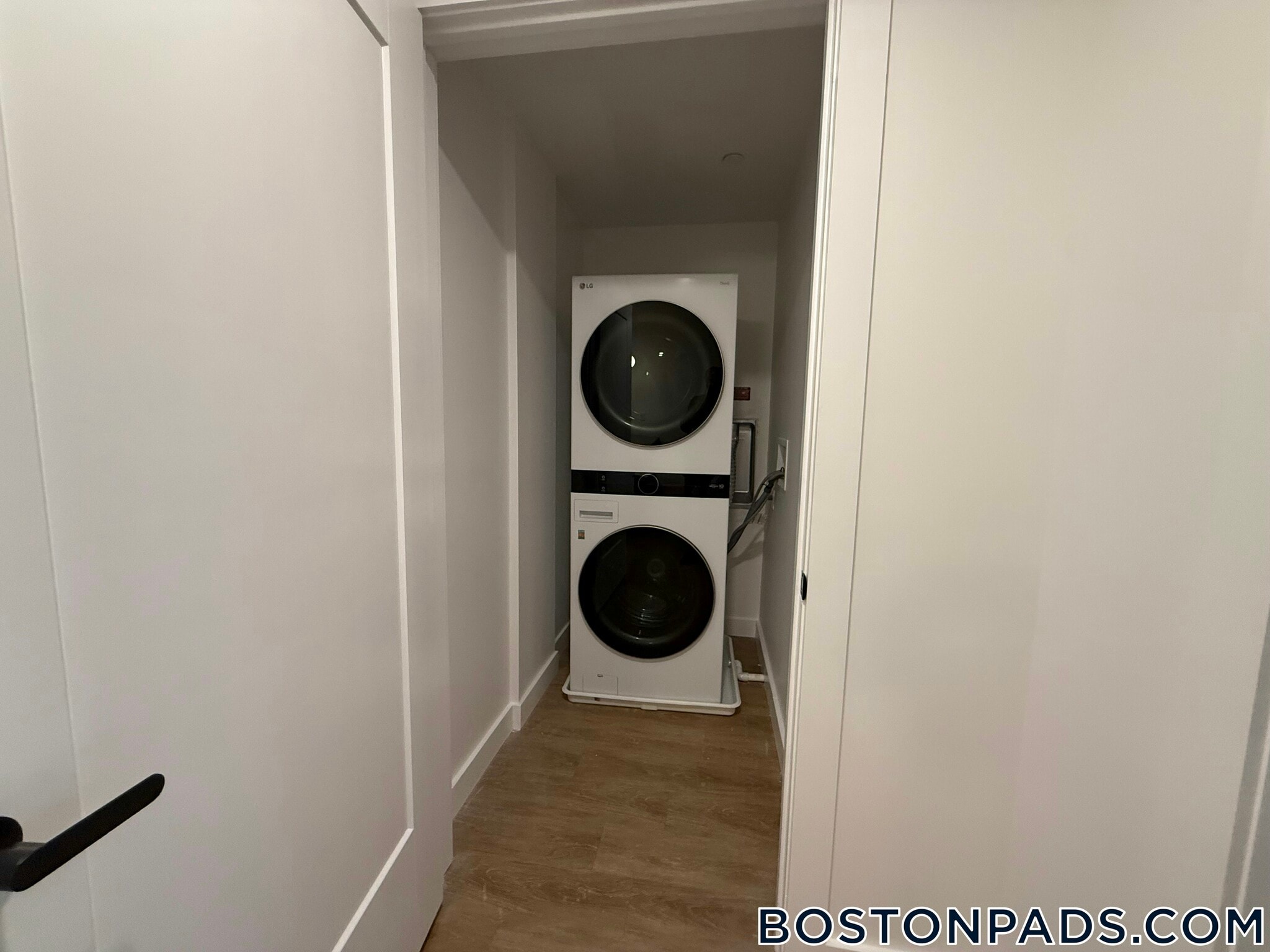 Building Photo - 199 Gardner St