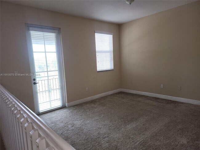 Building Photo - 14722 SW 12th St