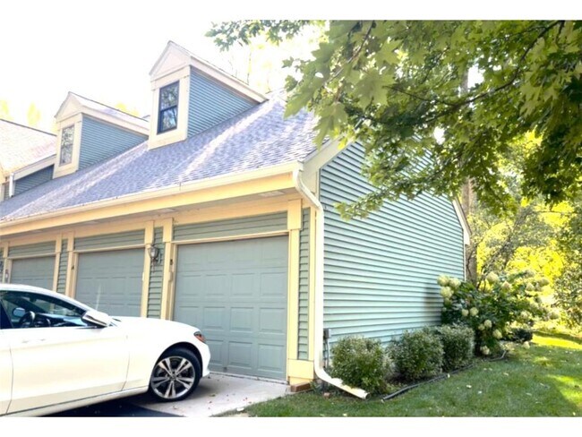 Primary Photo - 15565 26th Ave N