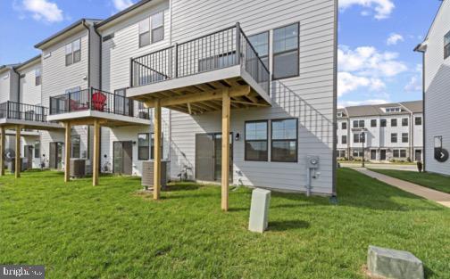 Building Photo - 329 Ensemble Wy