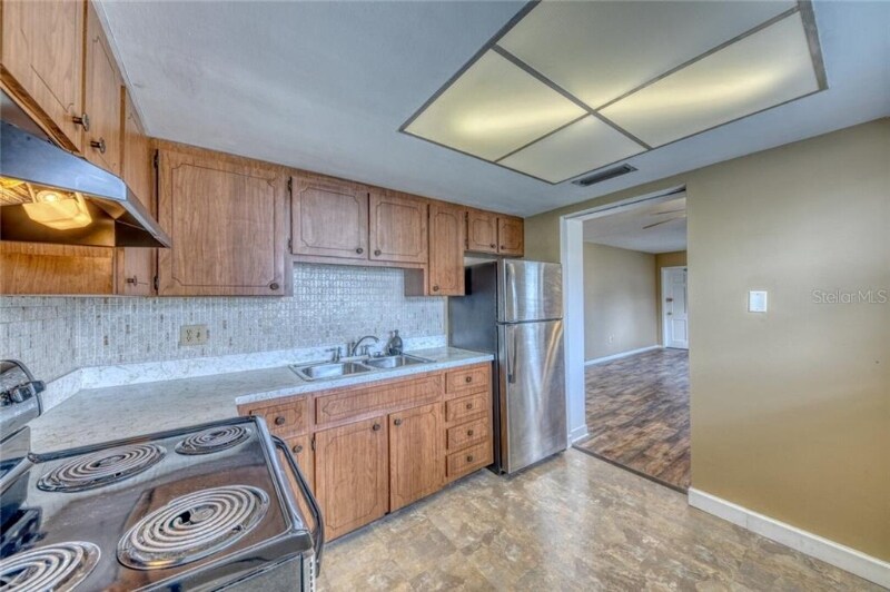 Building Photo - 3460 32nd Ave N