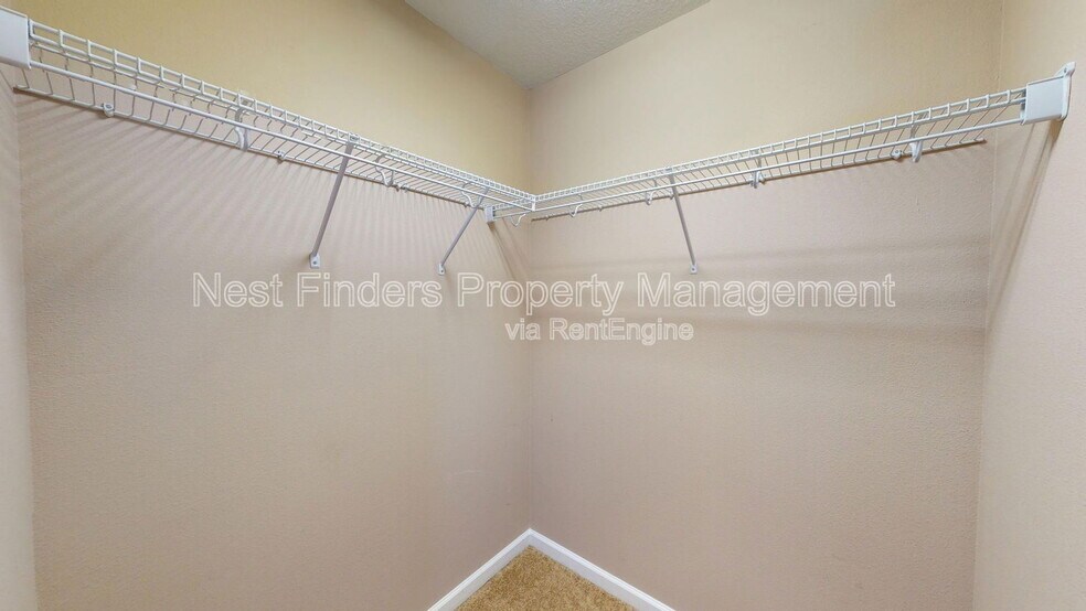 Building Photo - 6937 Woody Vine Dr
