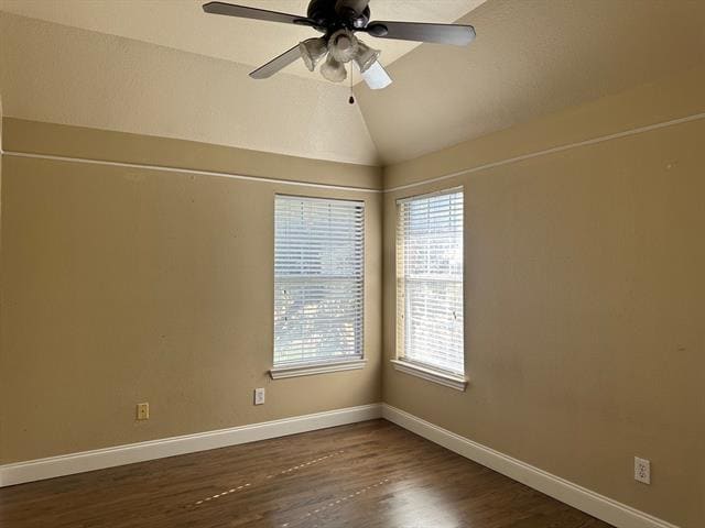 Building Photo - 5520 S Briar Ridge Cir