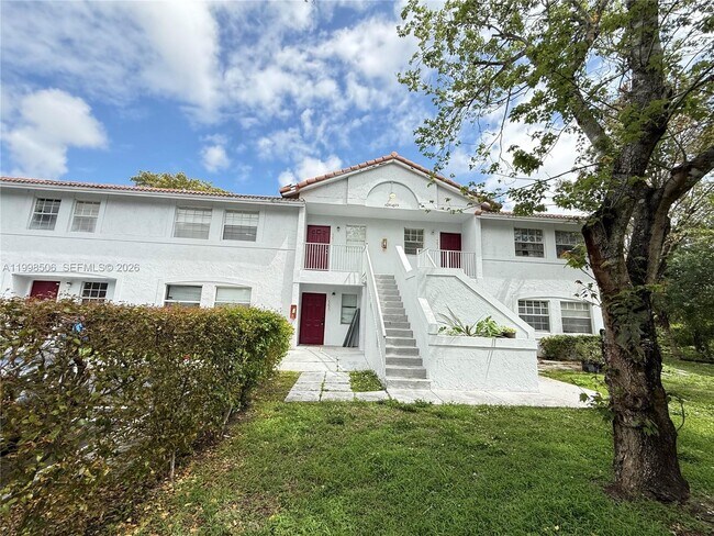 Building Photo - 4295 NW 114th Terrace