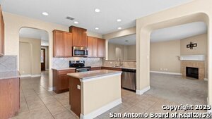 Building Photo - 1322 Saddle Blanket