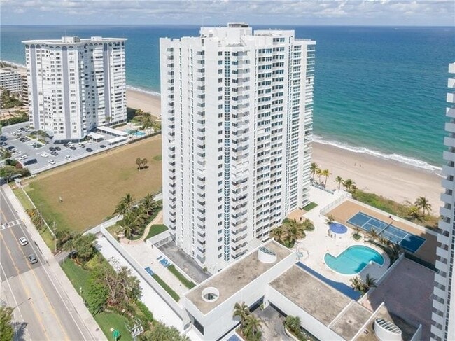 Building Photo - 1360 S Ocean Blvd