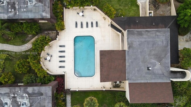 Building Photo - 9107 SW 137th Ter