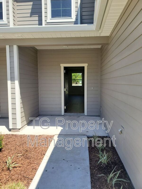 Building Photo - 270 Mustard Hl Ct