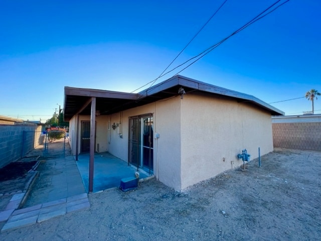Building Photo - 1318 S 10th Ave