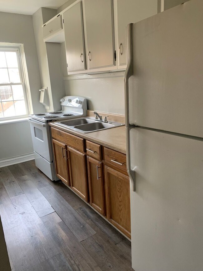 Building Photo - 1509 Jackson St