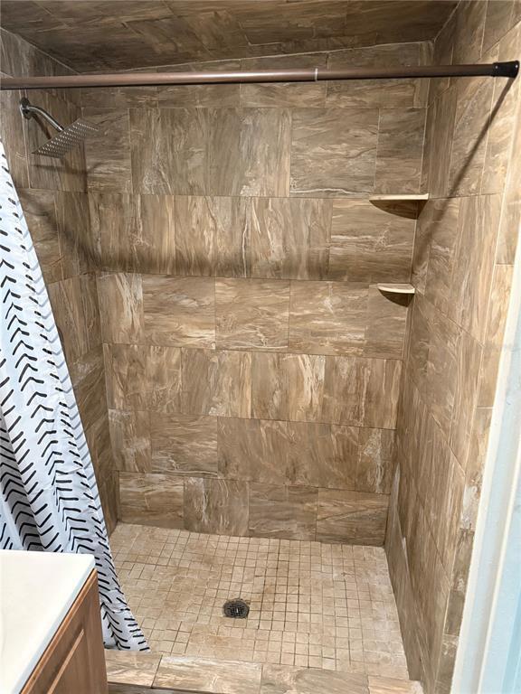 Building Photo - 720 Manor Dr