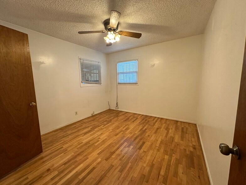 Bedroom one - 12963 Panama St