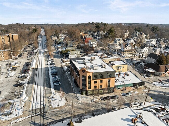 Building Photo - 453 Franklin St