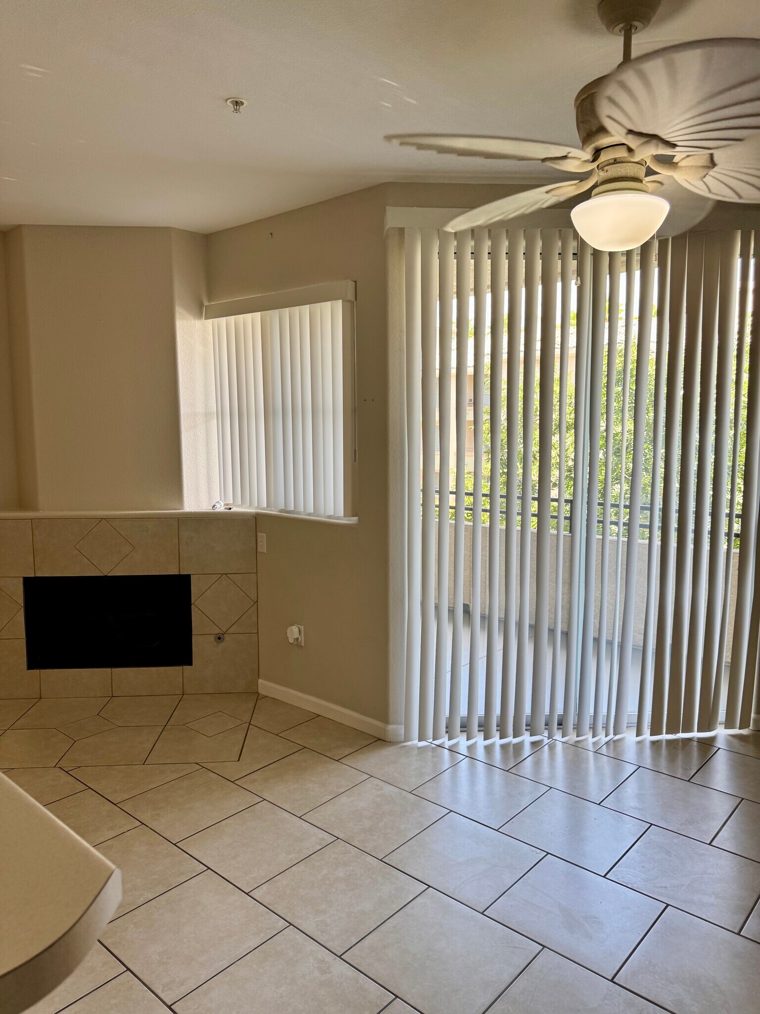Building Photo - 7147 S Durango Dr