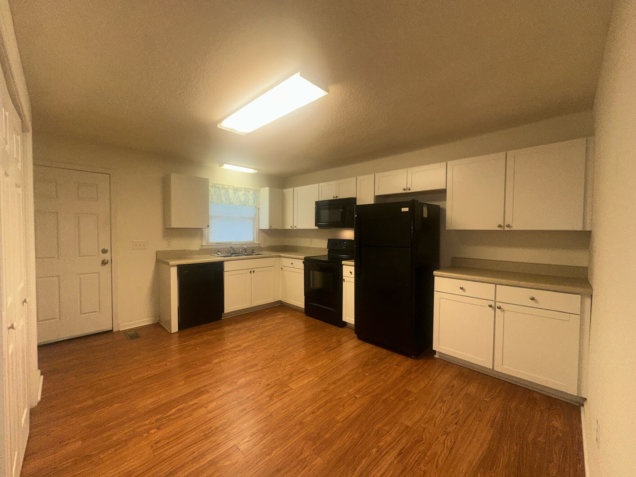Building Photo - 4698 NC-62