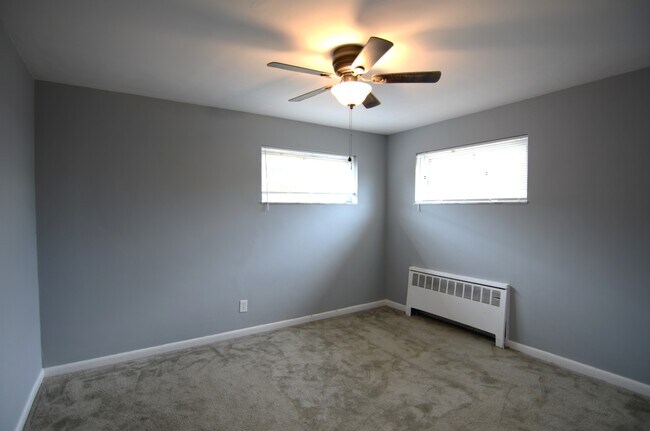 Building Photo - 7121 Delaware Ave