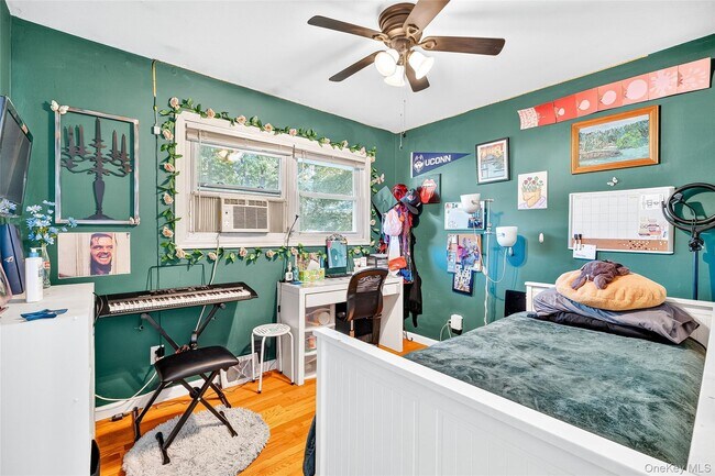 Building Photo - 512 High St